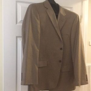 Like new men’s suit jacket- small houndstooth